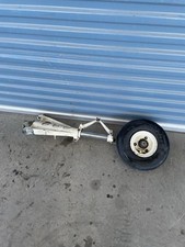 1959 Beechcraft M35 Bonanza Nose Gear 35-825110