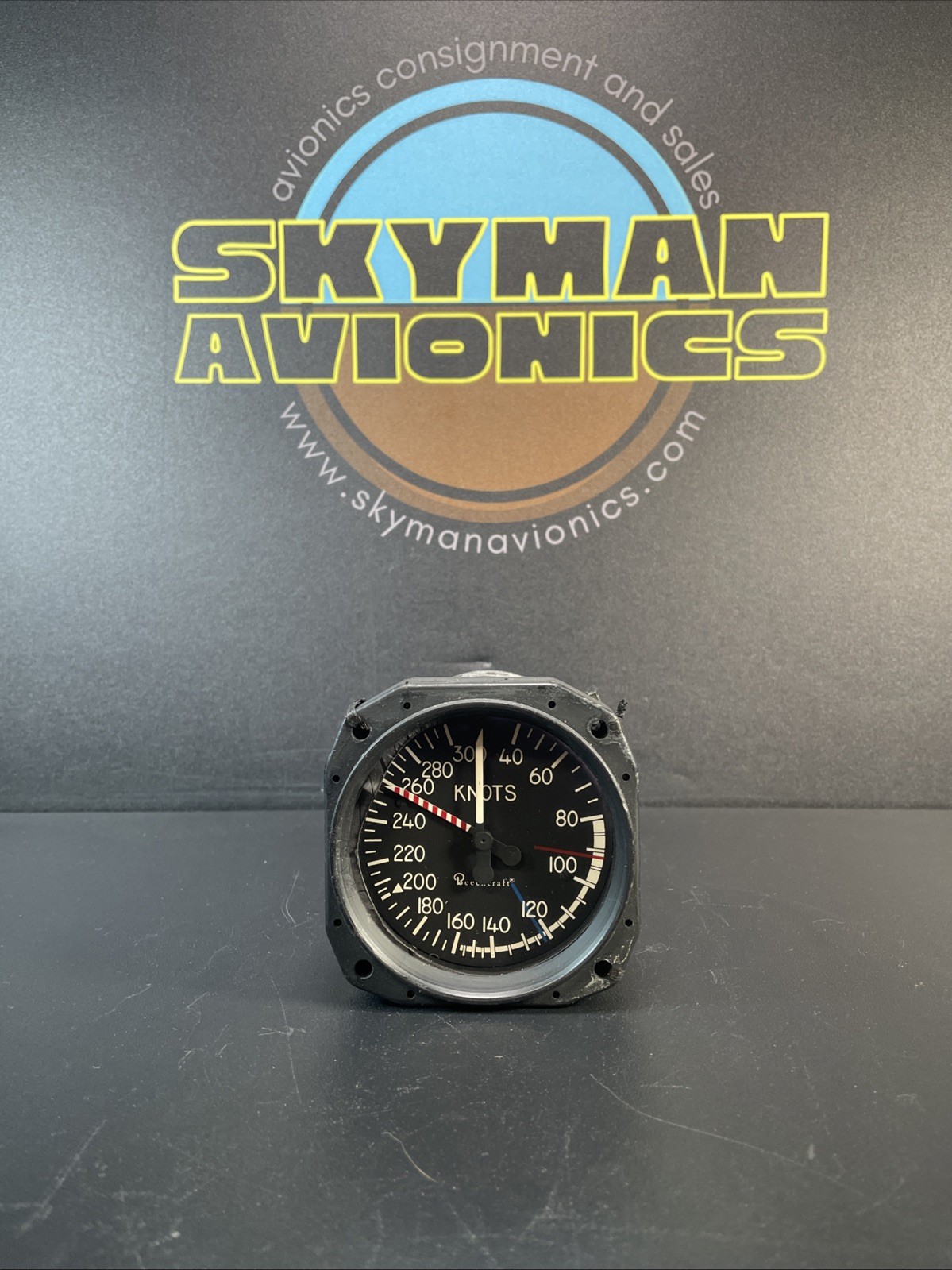 Aero-mach Beechcraft Airspeed Indicator - 101-380068-5