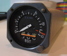 AIRCRAFT GAUGE INDICATOR EGT ENGINE