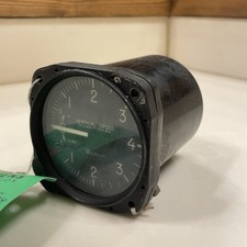 Beechcraft Weston Instruments Vertical Speed Indicator
