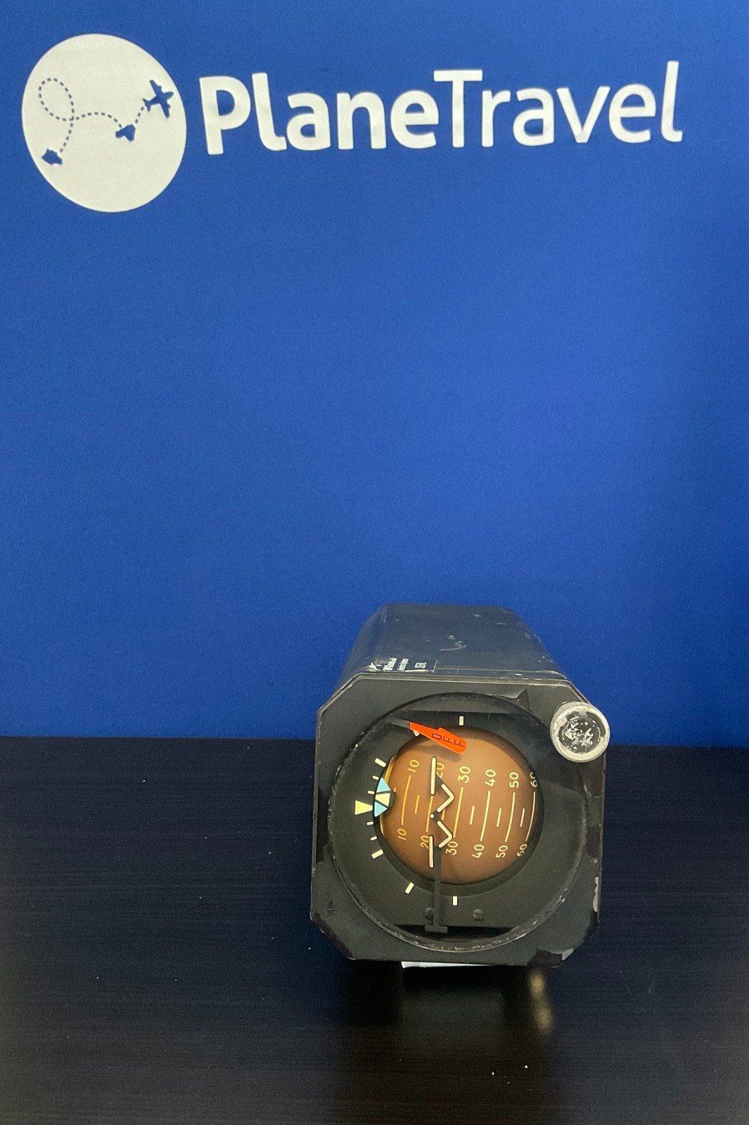 BFGoodrich Aerospace 501-1568-22 ATTITUDE INDICATOR MODEL AI-330