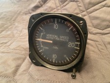 Cessna Vertical Speed Indicator PN 700-C92N2S1392 - N2