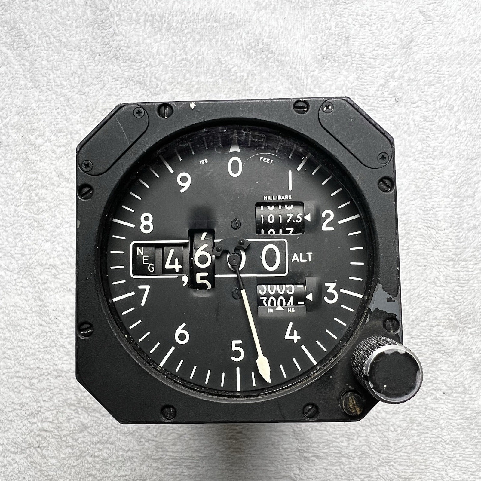 Kollsman Altimeter Gauge T/N 570 P/N