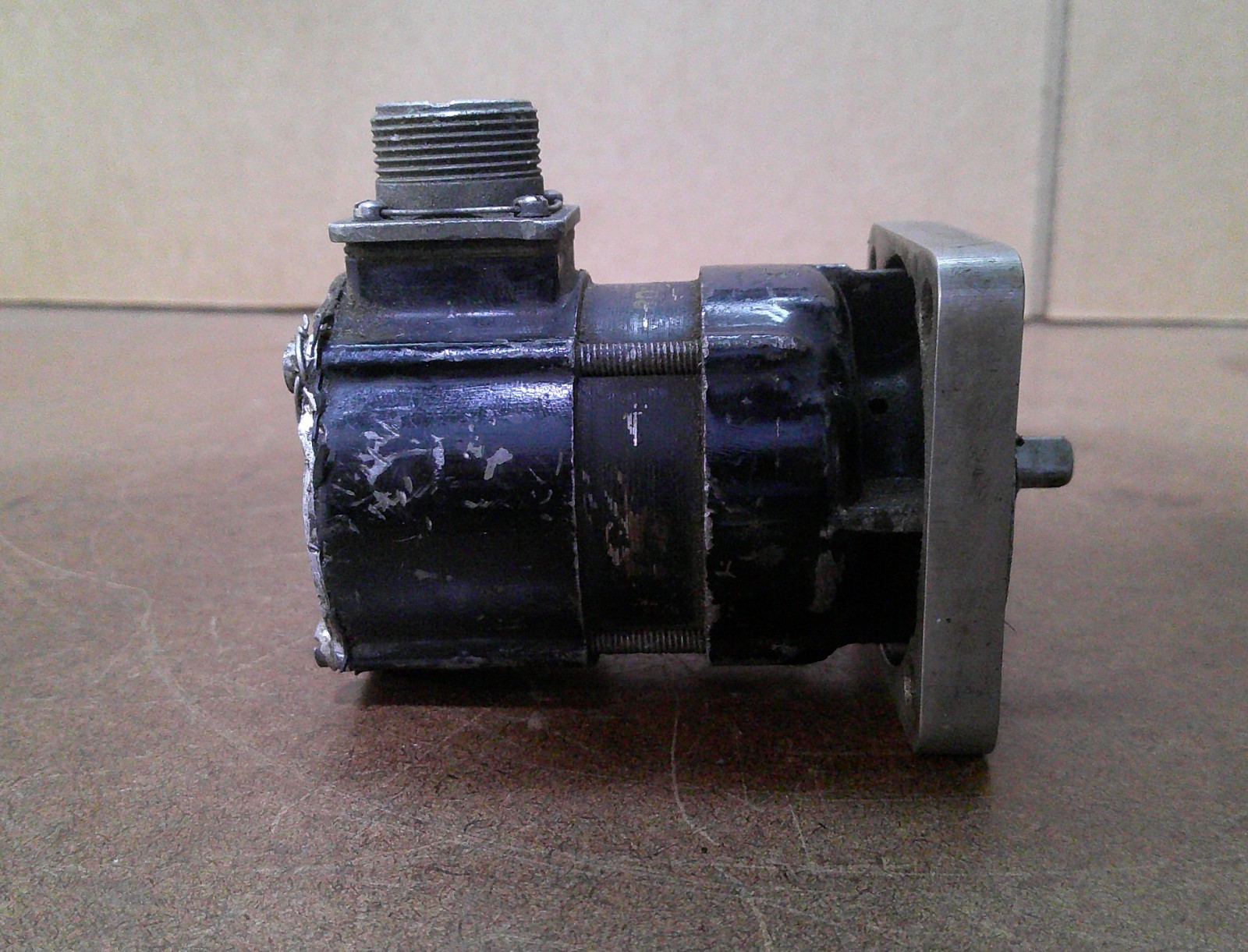 Land-Air Inc. Aircraft Tach Generator P