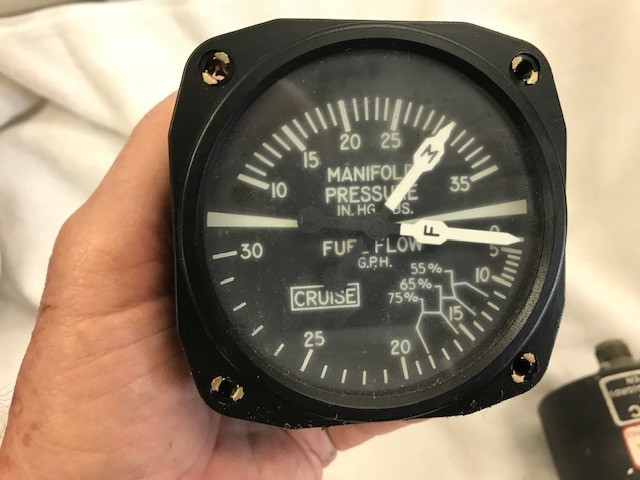 Piper Manifold Pressure/Fuel Flow Gage