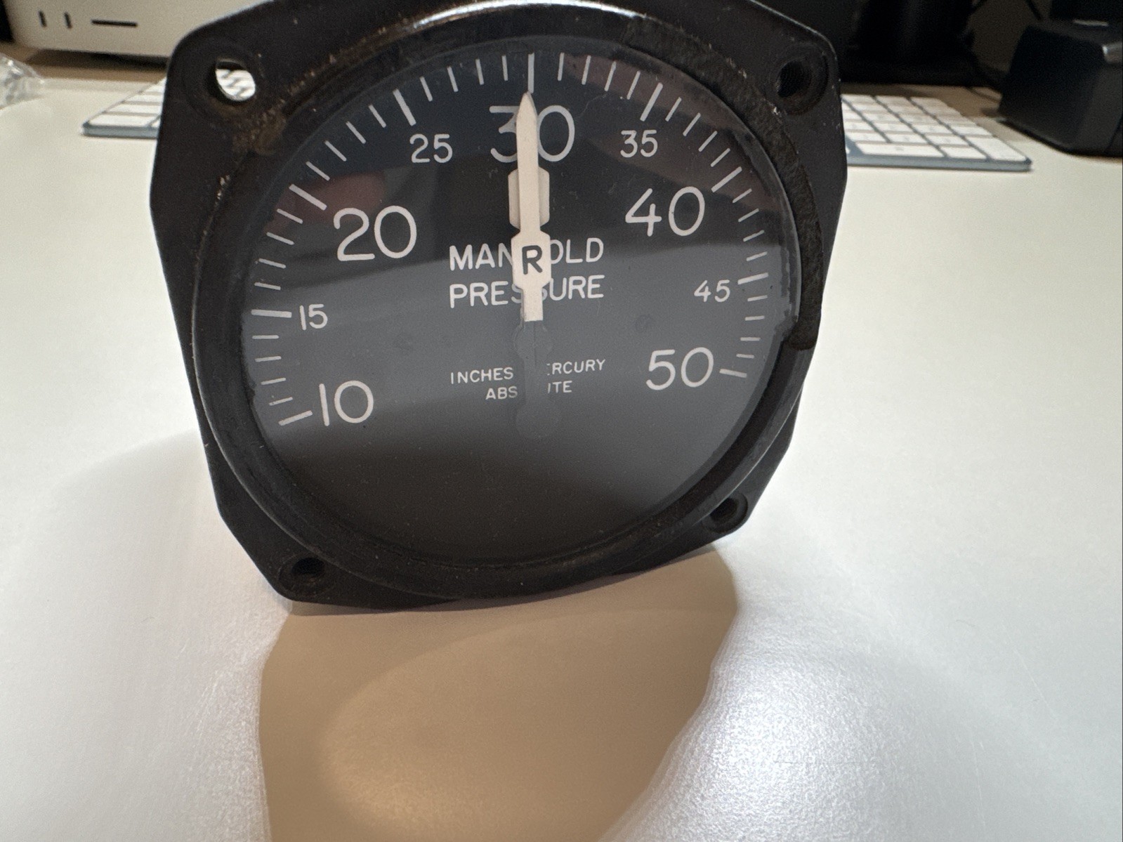 Piper PA-30 Manifold Pressure Gauge P/N: