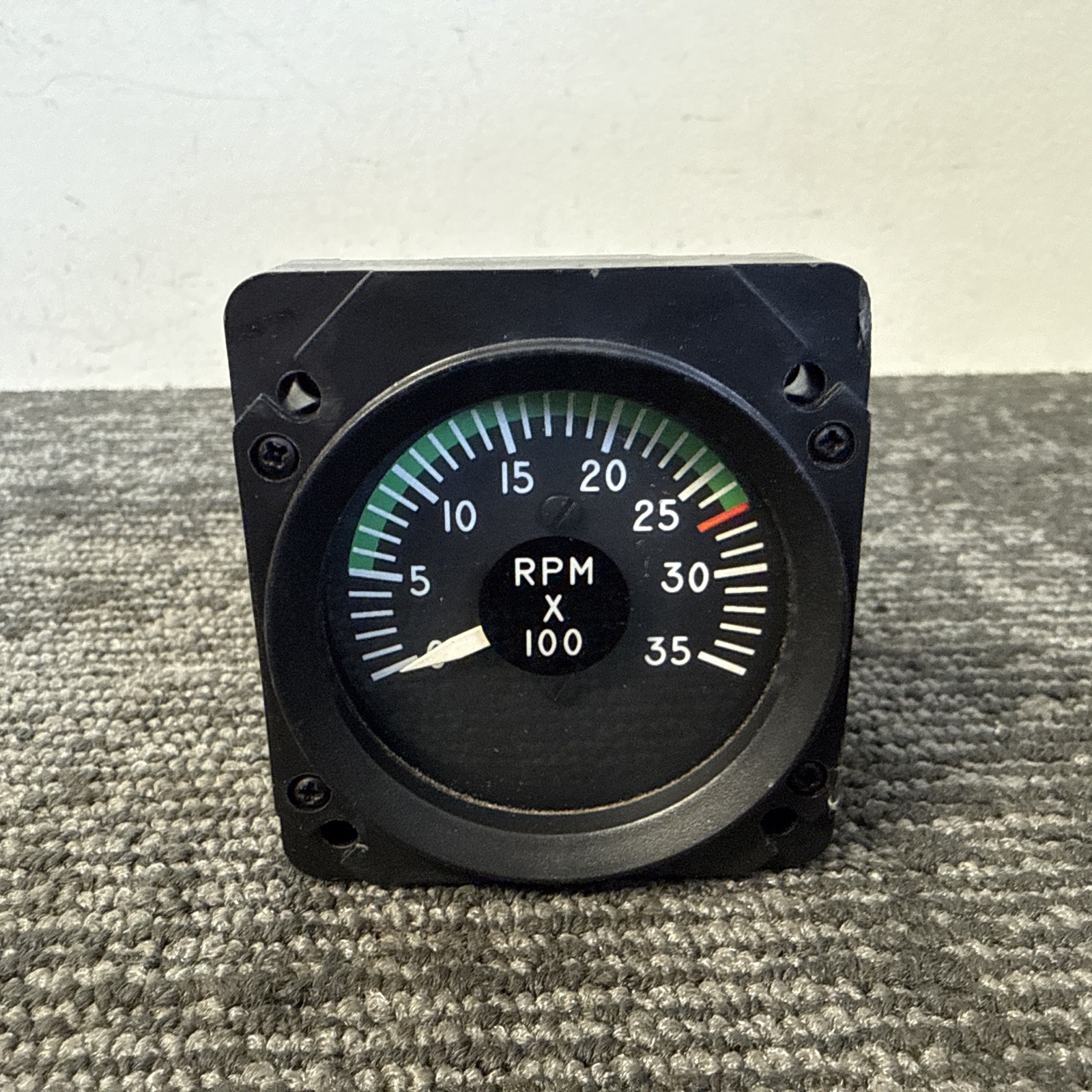 Rochester Gauges, Inc. Single Electric Tachometer Indicator P/N: