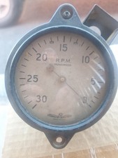 Stewart Warner 557RR Tachometer