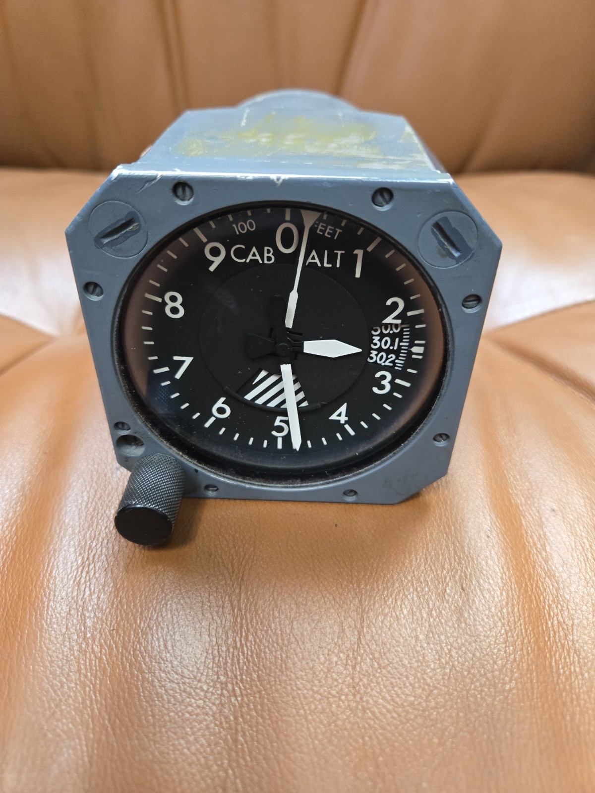 United Instruments, Inc. Altimeter Indicator