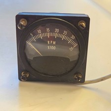Vintage Aircraft Tachometer RPM X100