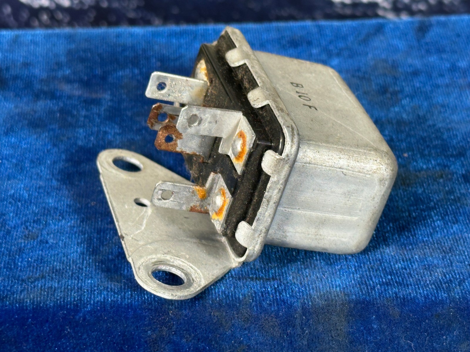 1917 Cessna RELAY SPLIT BUS BAR P/N: