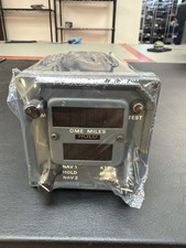 2012 Collins 622--201 339F-12A DME Indicator
