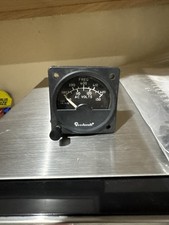 Beechcraft Voltage Meter PN: 101-384078-1 570-518
