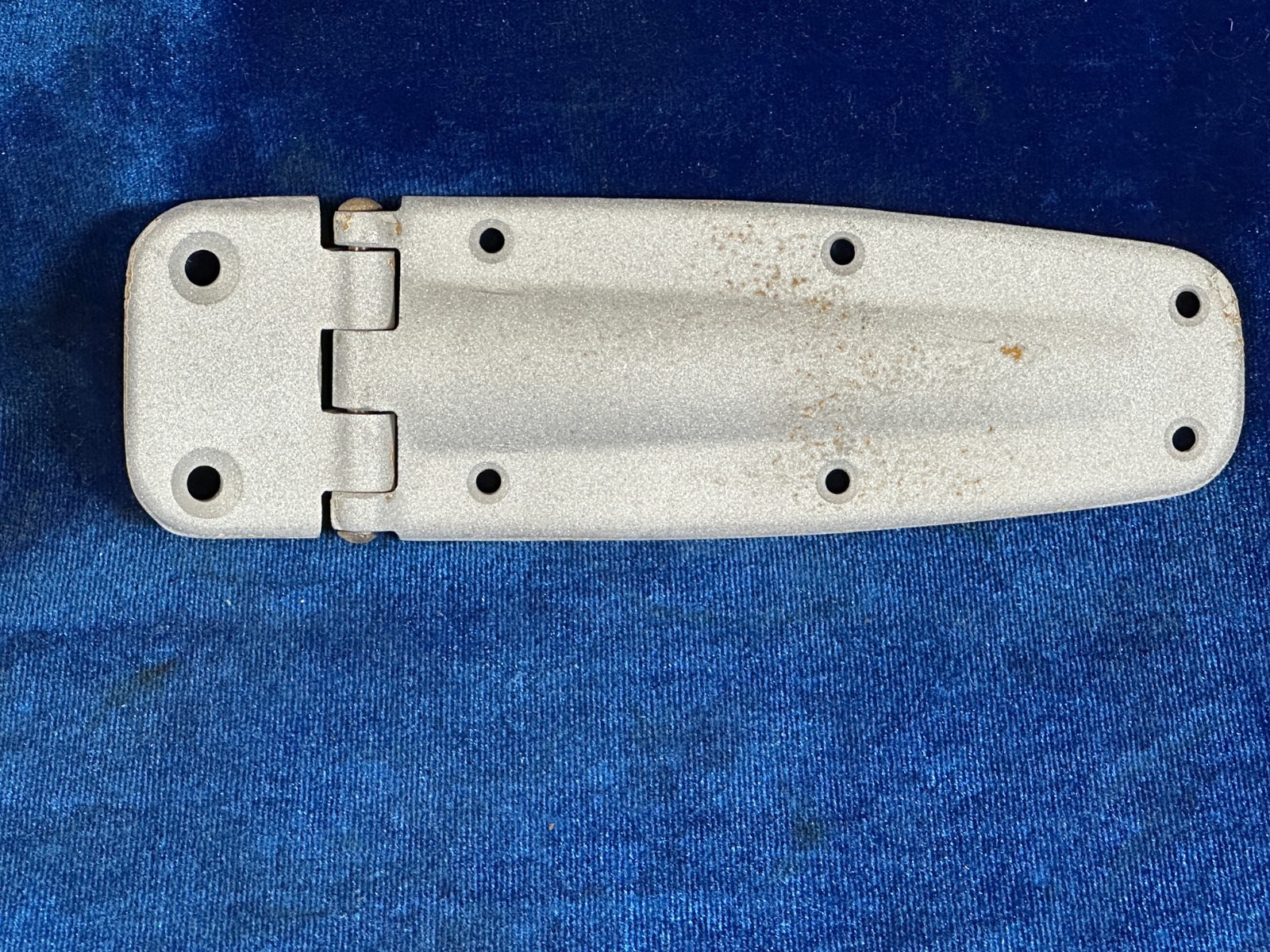 Cessna 150 J HINGE ASSY RH
