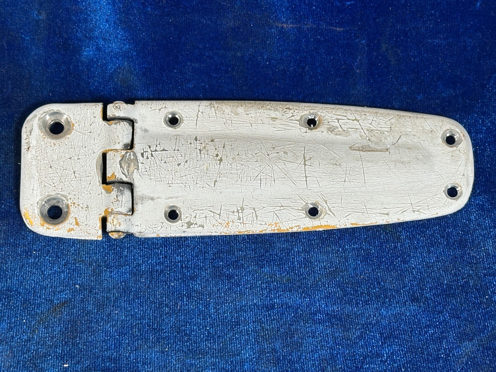 Cessna 150 J HINGE ASSY -