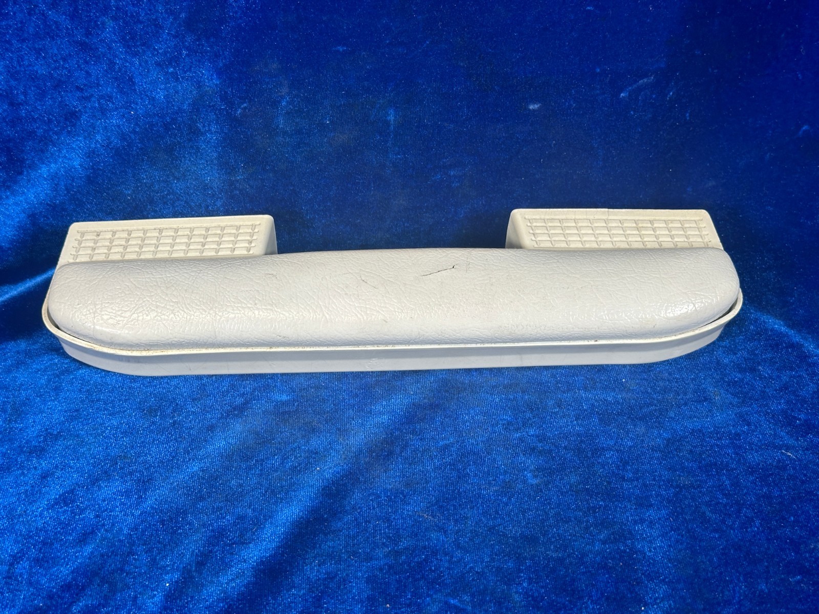 Cessna 172 F ARMREST - PILOT