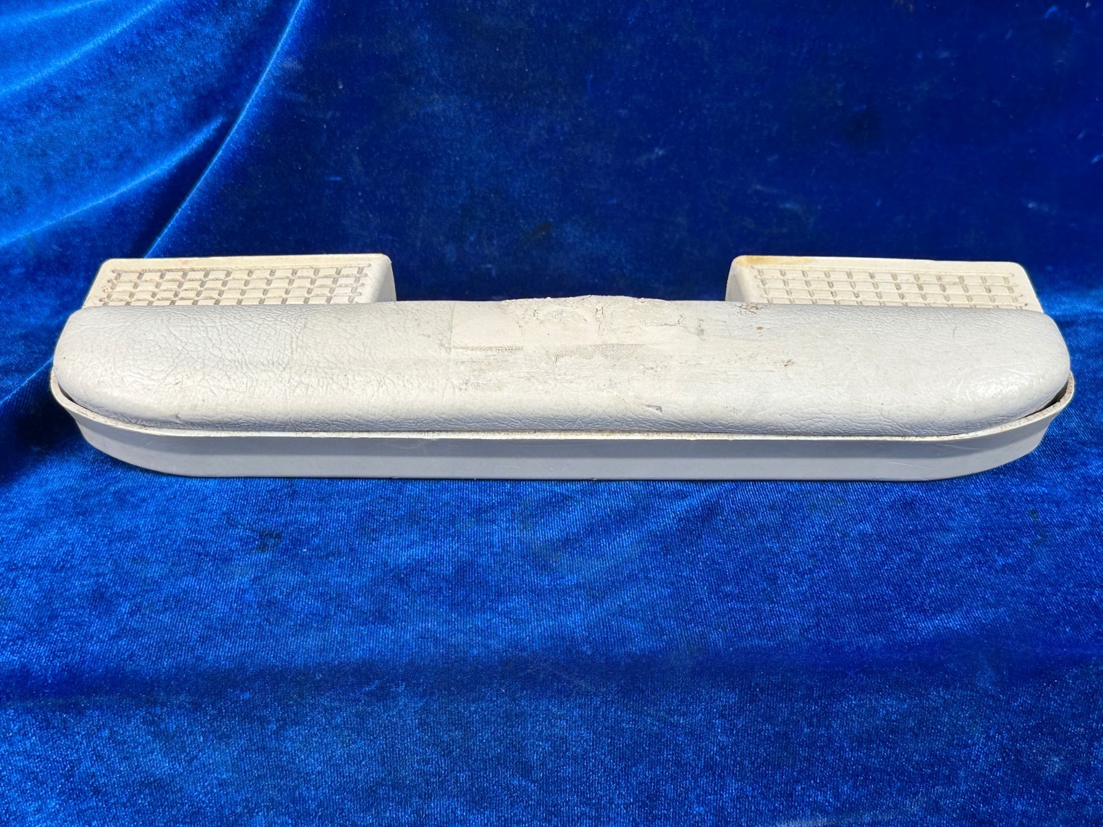 Cessna 172 F ARMREST REAR -
