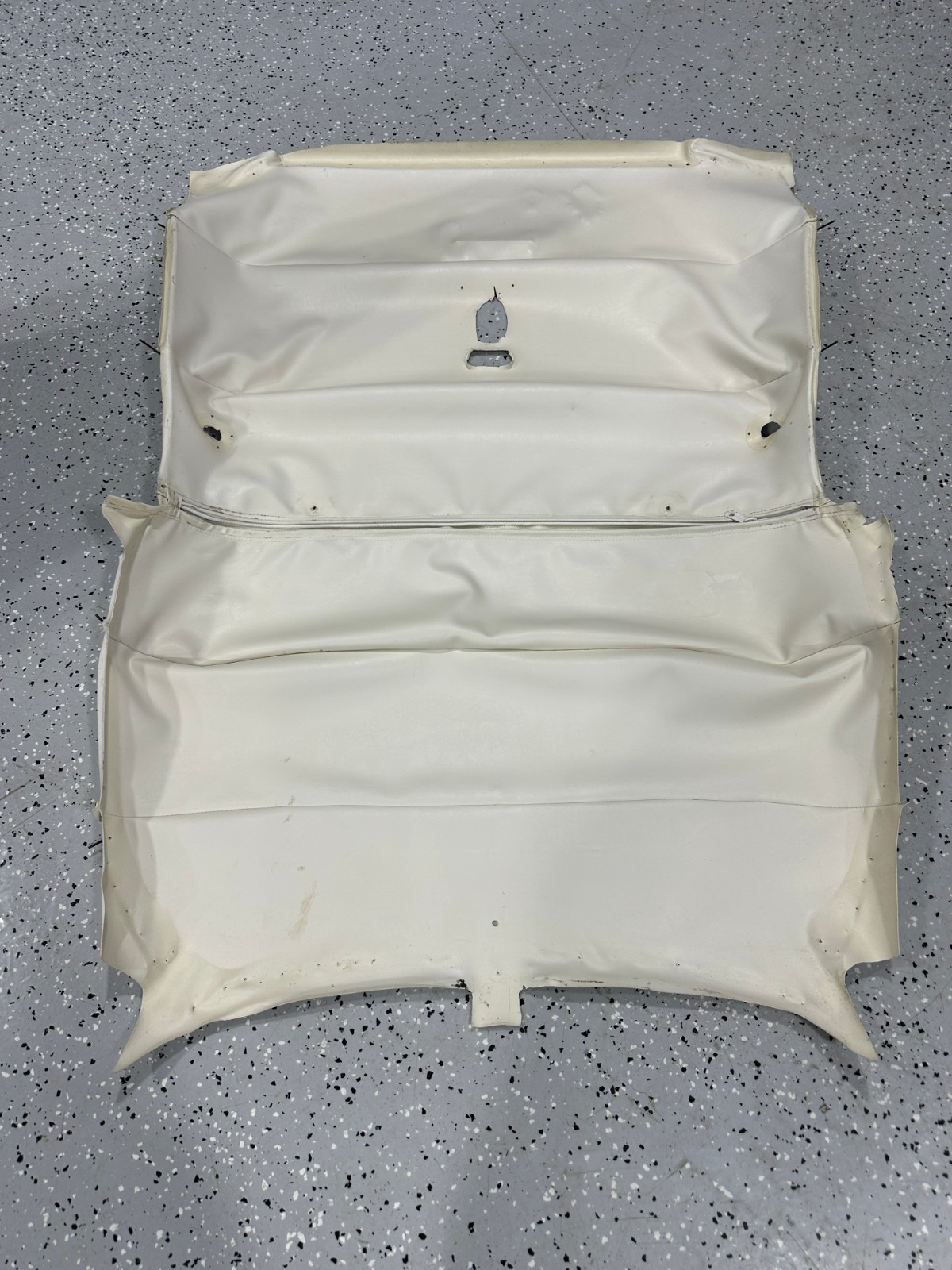 Cessna 172 F HEADLINER ASSY +