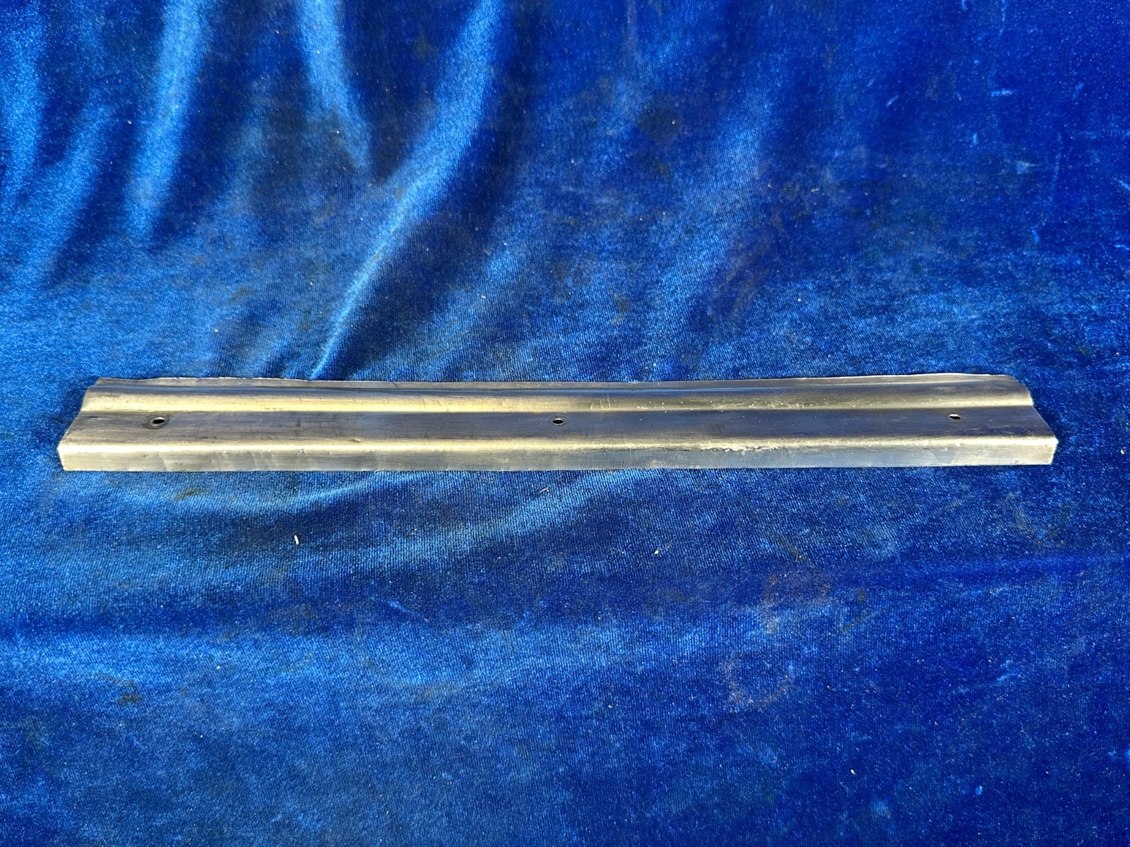 Cessna 172 F SCUFF PLATE -