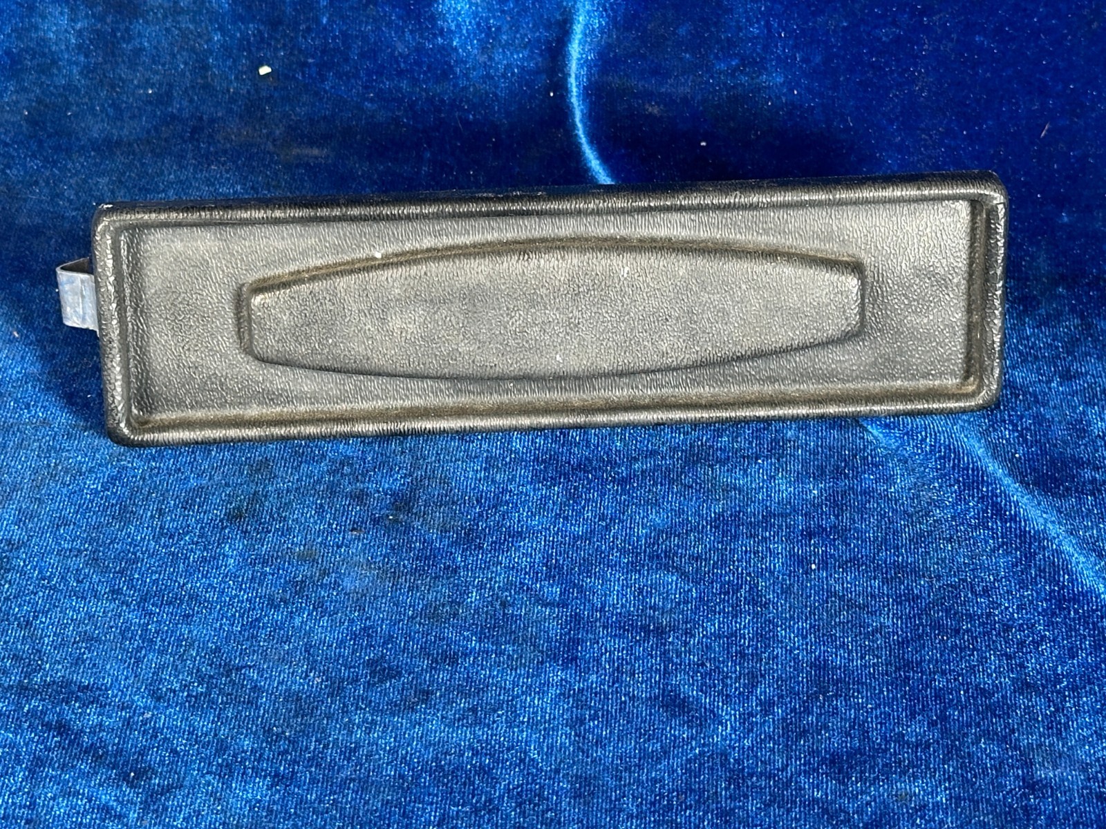 Cessna 172 M FILLER PLATE -