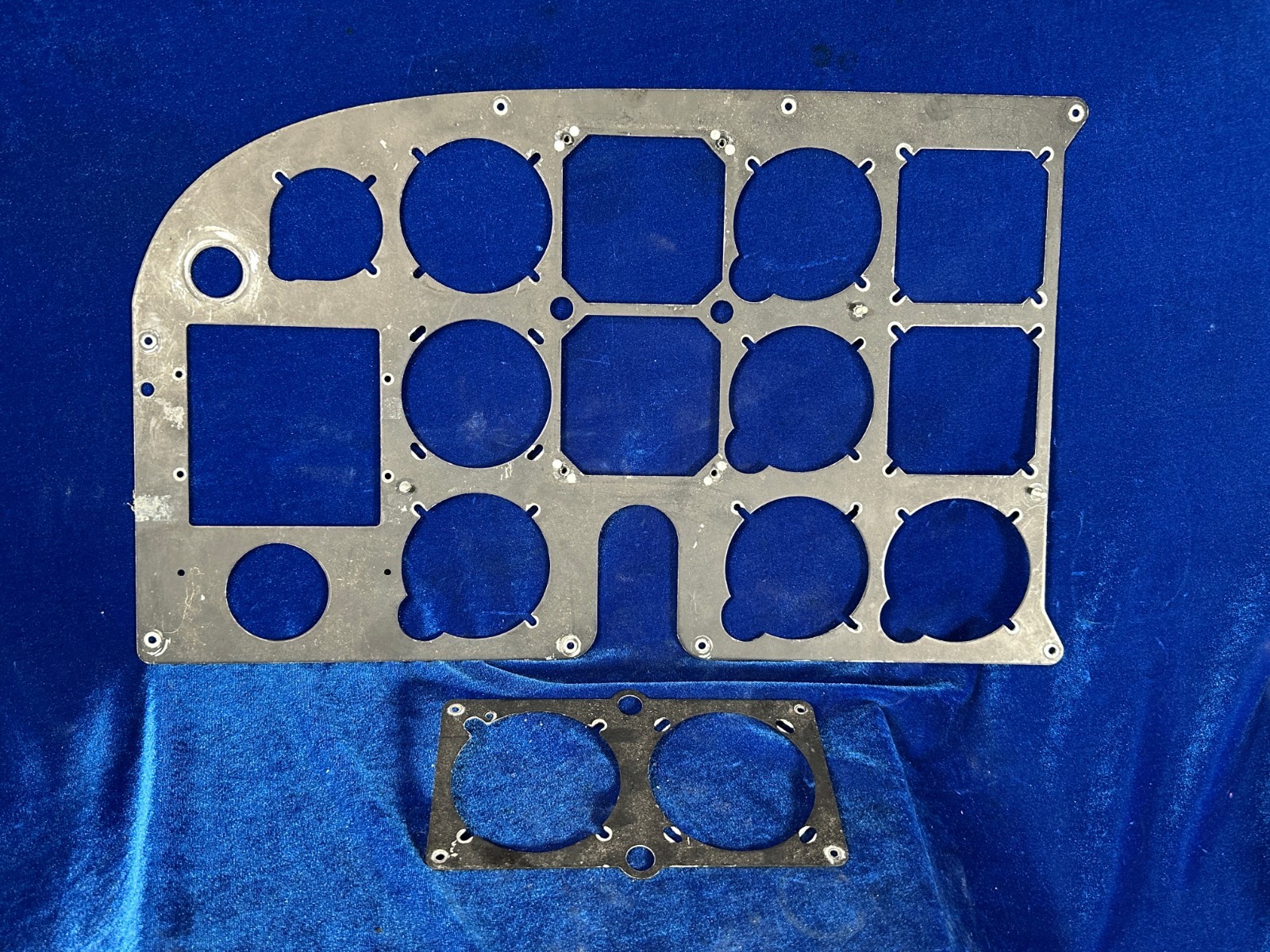 Cessna 172 P PANEL ASSY -