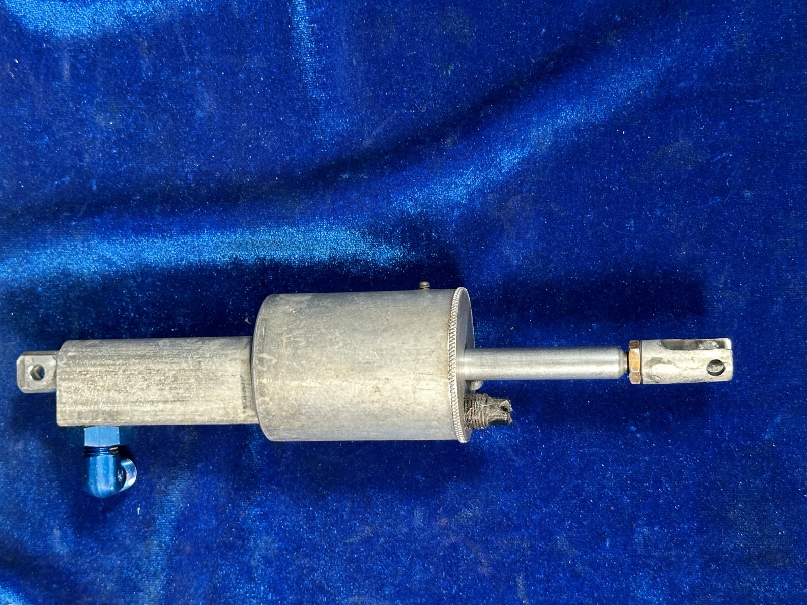 Cessna 172F CYLINDER ASSY - MASTER