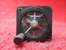 Cessna R172K Clock 24V