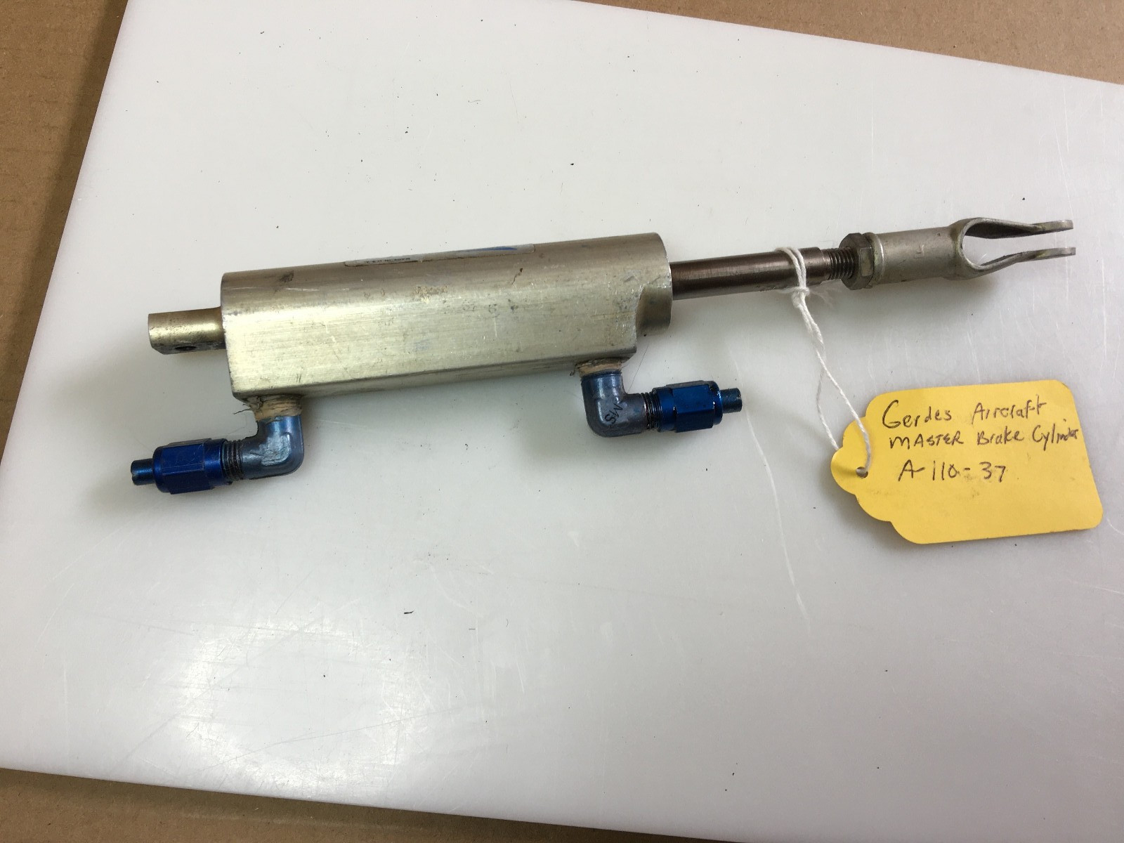 Gerdes Aircraft Master Brake Cylinder A-110-37