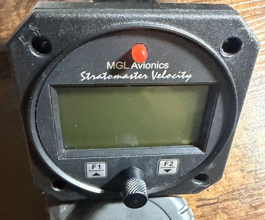 mgl avionics Stratomaster Velocity