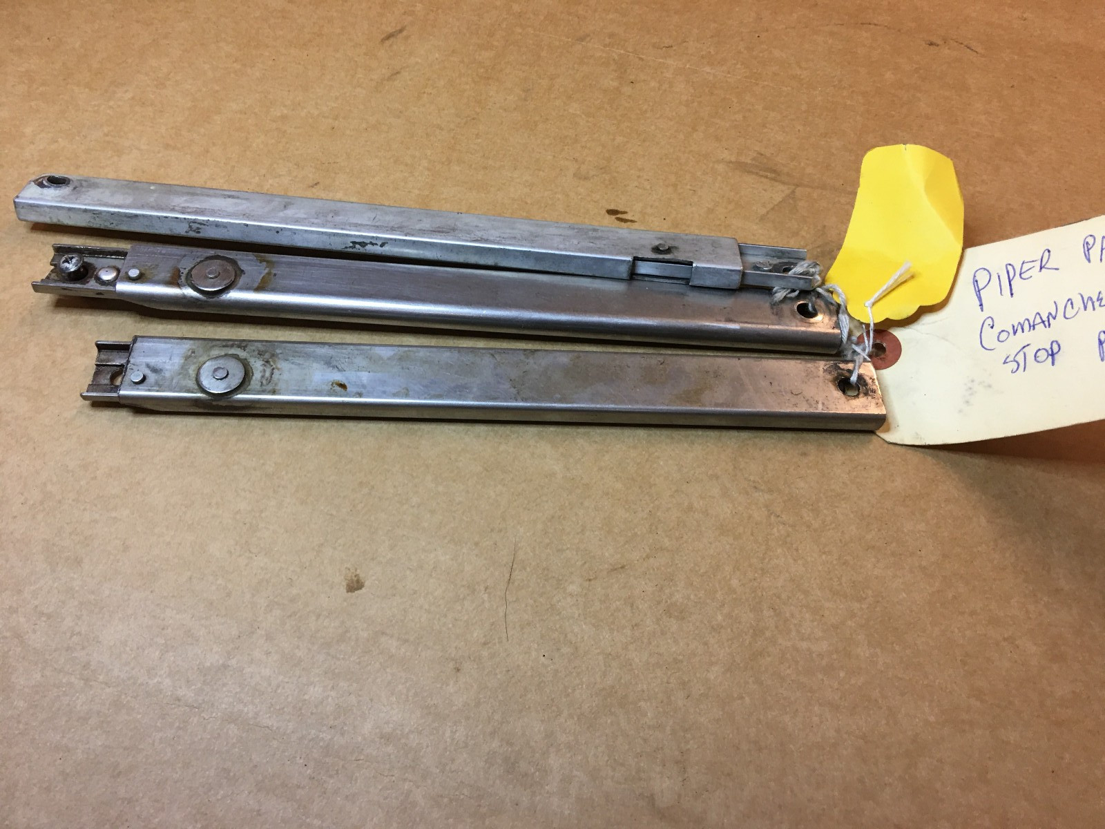 Piper PA-24-20 Comanche Door Stop 3