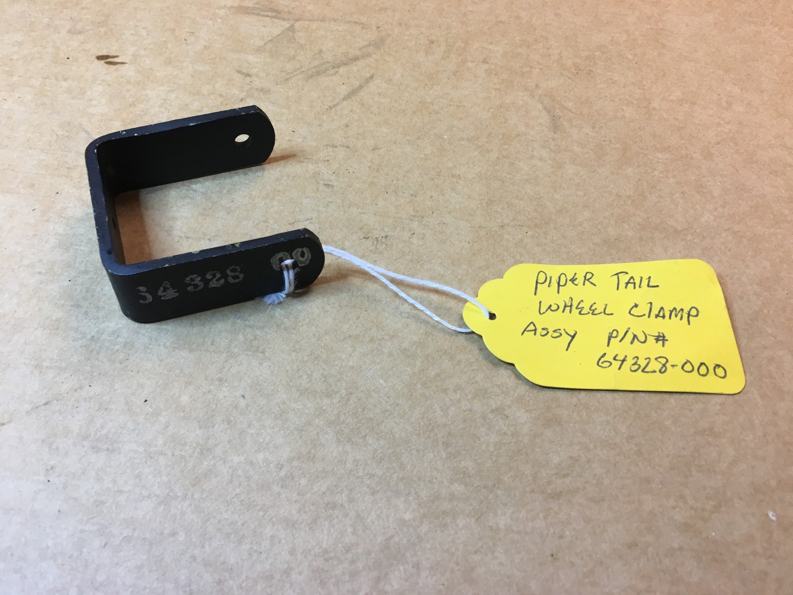 Piper Tail Wheel Clamp P/N 64328-000
