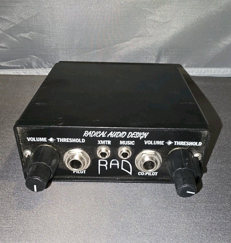 RAD Electronics ICS VINTAGE RAD TAC 100 Portable