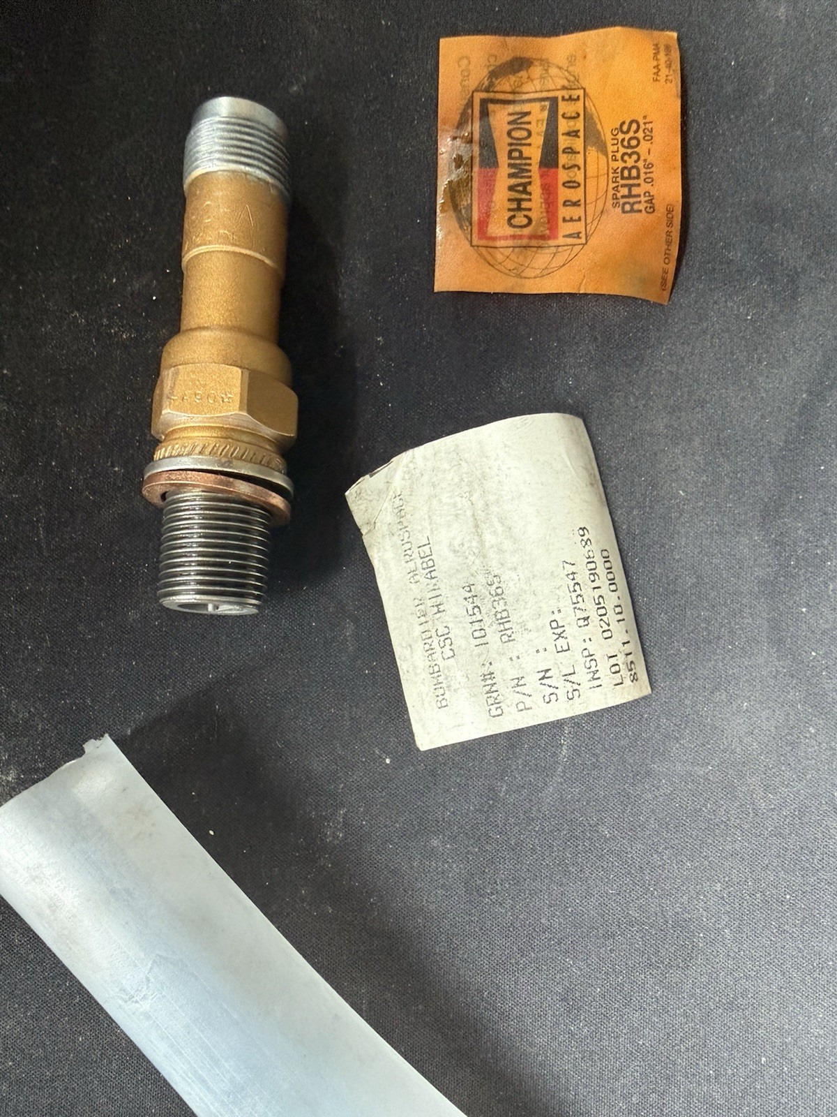 Champion RHB36S Aircraft platinum fine wire