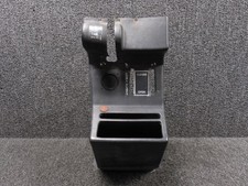 106-524017-27 Beech 58 Pedestal Control