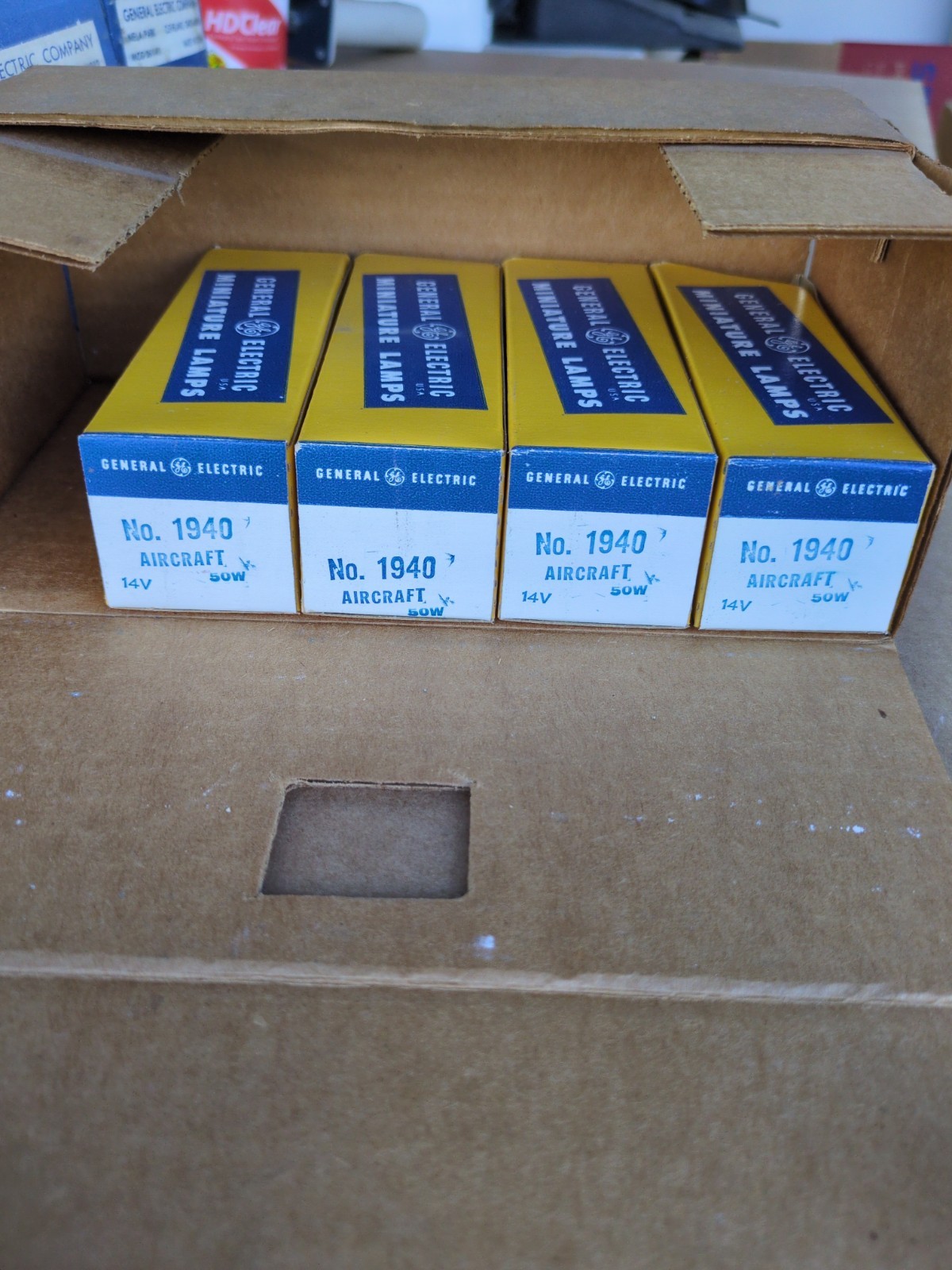 1940 GE Lamp Aircraft PKG Of