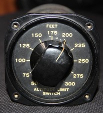 1944 ORIGINAL WWII DATED, SA-1A/ARN-1 ALTITUDE
