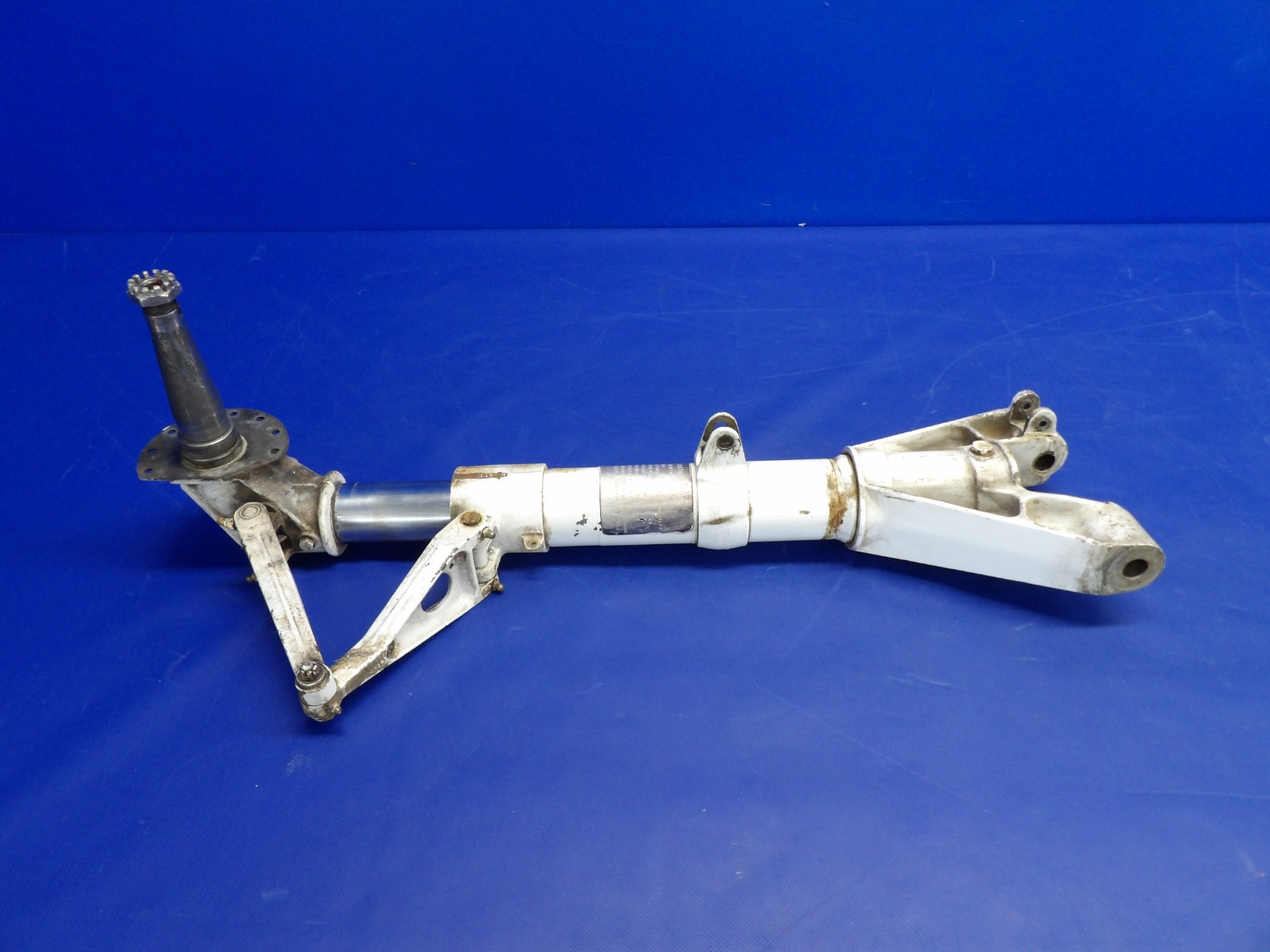 2089 Cessna 421 Right Hand Main Gear