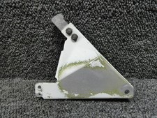 35-815077 Beech Main Uplock Bracket
