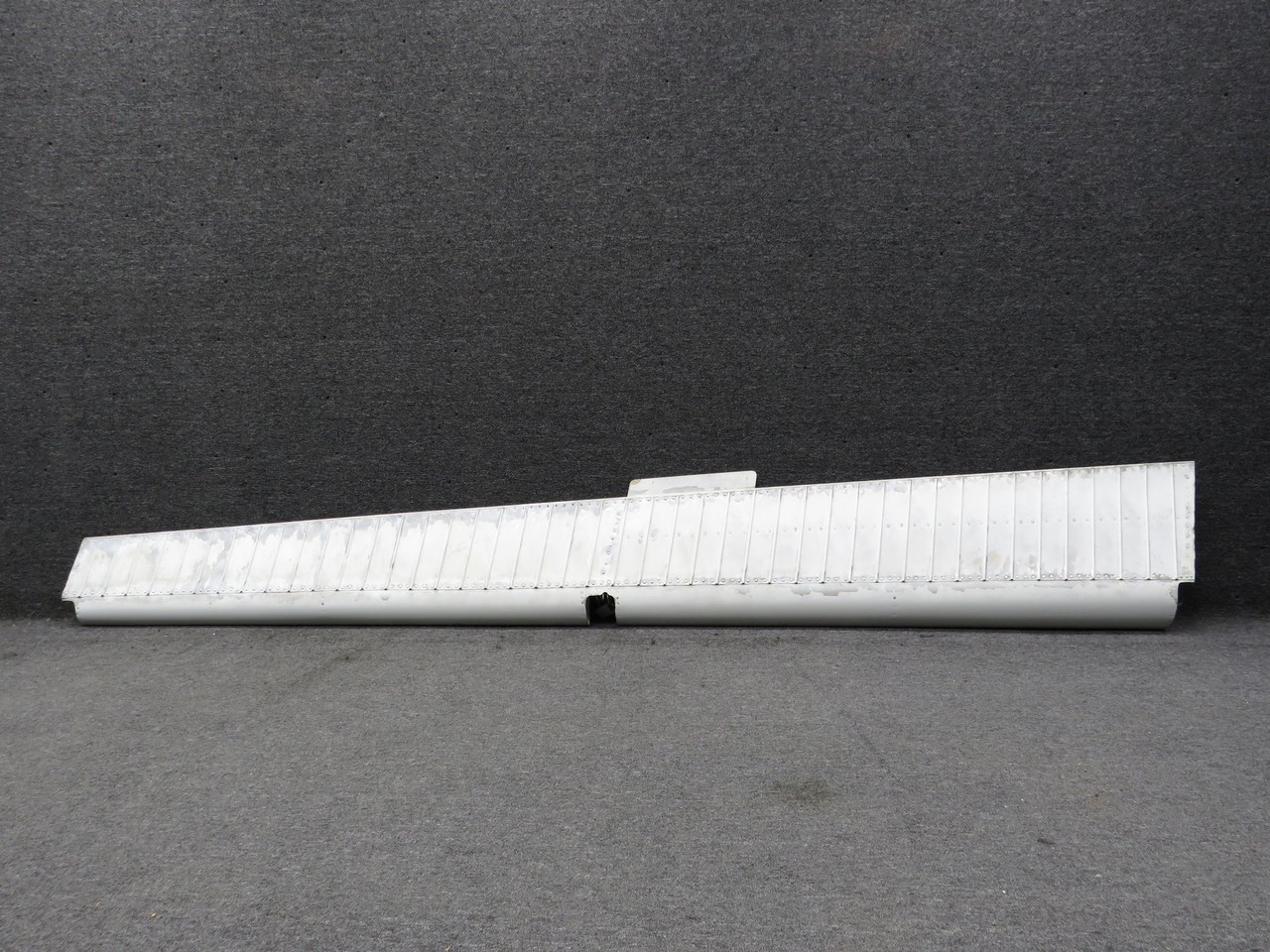 Aero Commander 5250000-222 AeroCommander 500B Aileron Assembly