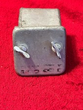 AIRCRAFT ASHTRAY OR CONTAINER P/N