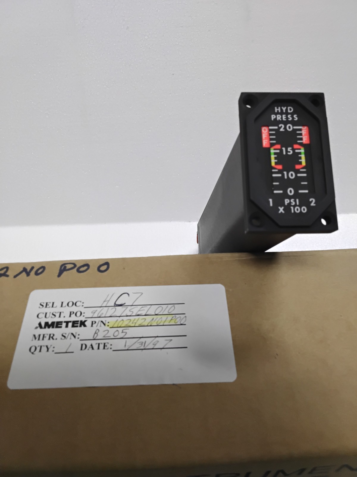 Ametek Aerospace Part Number 10242N01P00 Indicator -