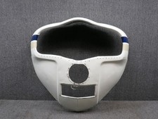 Beechcraft 002-410010-3 F33A Nose Bug Assembly