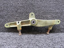 Beechcraft 35-521158-15 (Cast: 35-521158-7) 58 Aileron