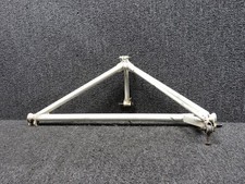 Beechcraft 35-815155-610, 35-815129 58 Main Gear