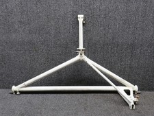 Beechcraft 35-815155-610, 35-815129 F33A Main Gear