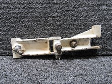 Beechcraft 35-825035, 35-825173 58 Nose Gear