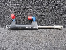 Beechcraft 96-380034-25 F33A Master Brake Cylinder