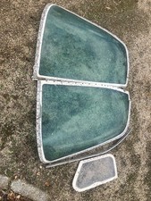 Beechcraft BONANZA WINDSHIELD