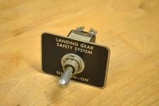Beechcraft V35TC Bonanza Landing Gear Safety