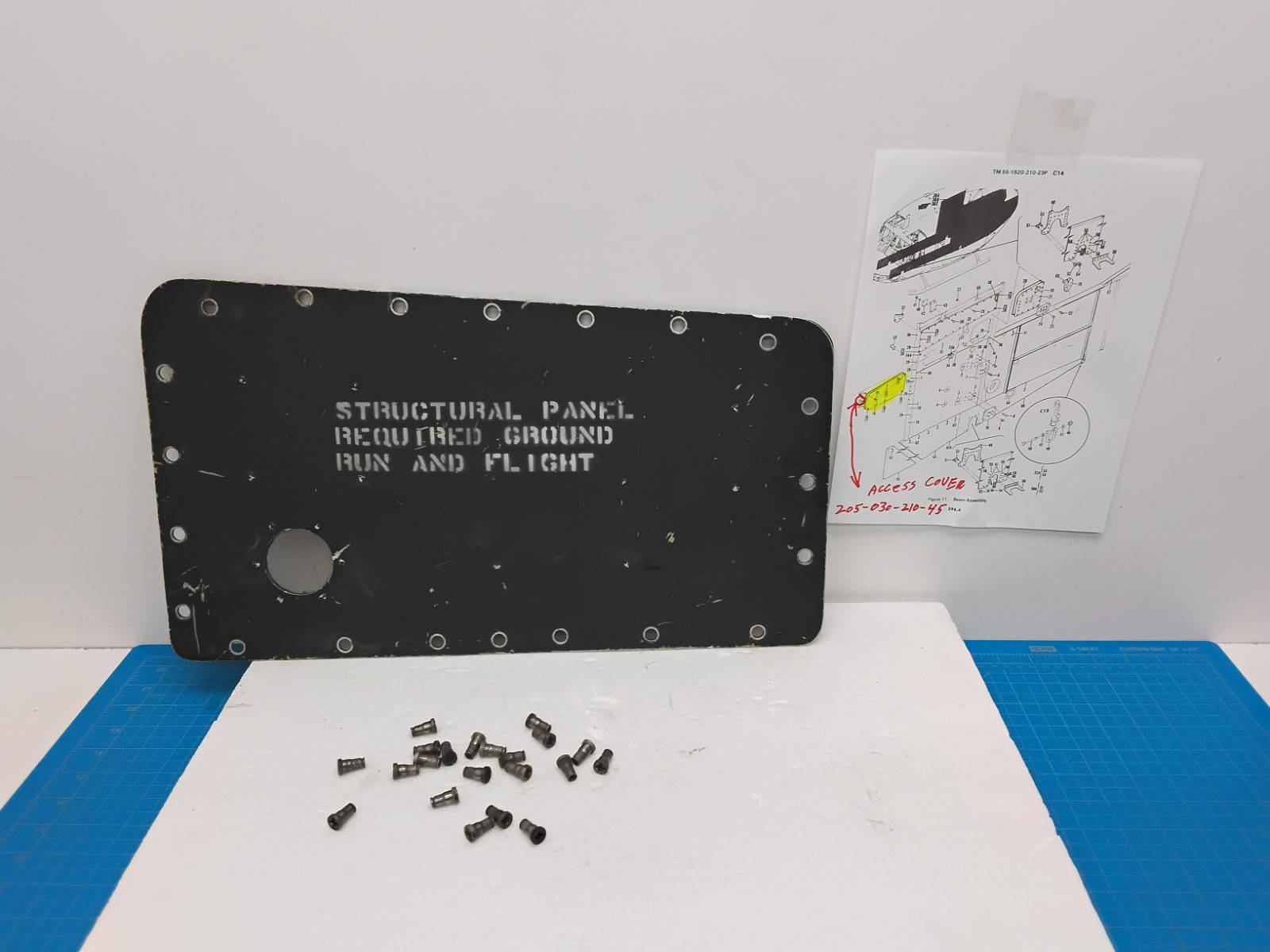 Bell Helicopter UH-1H, Structural Access Panel (